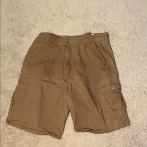 Wrangler brown cargo shorts